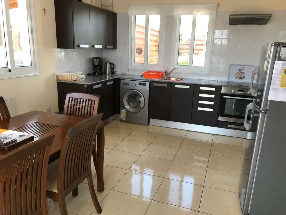 Villa Julia Ayia Napa Exterior foto